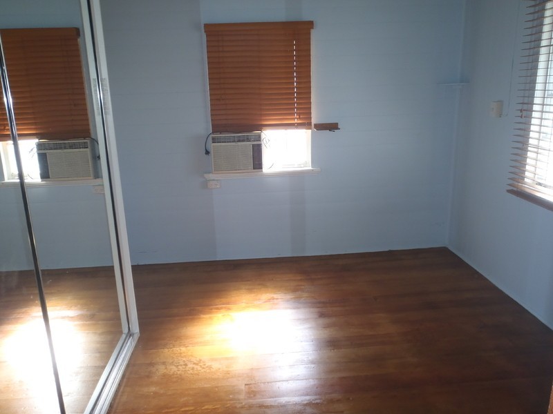 32 Granville Street, Pimlico QLD 4812