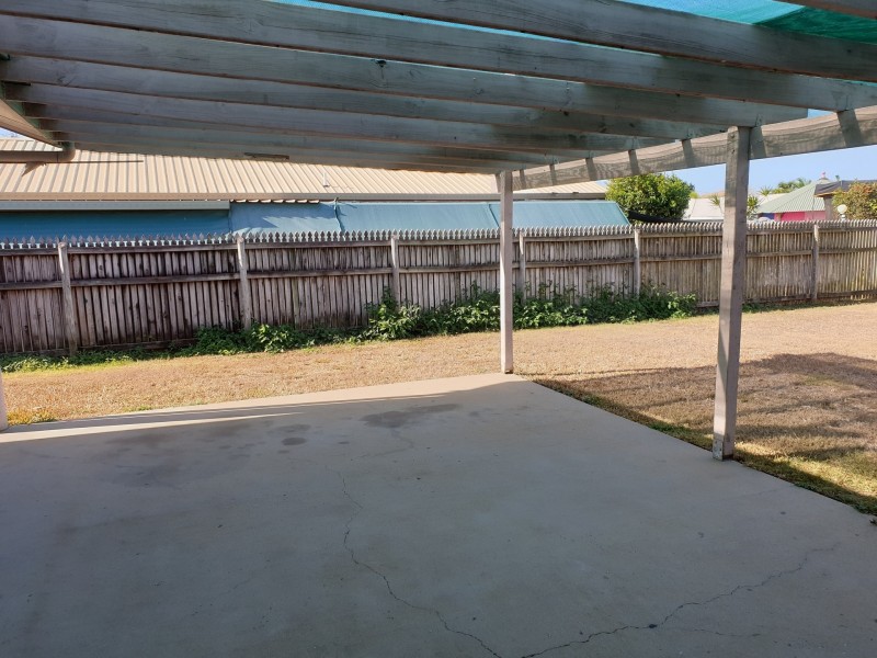 31 Barnett Street, Mount Louisa QLD 4814