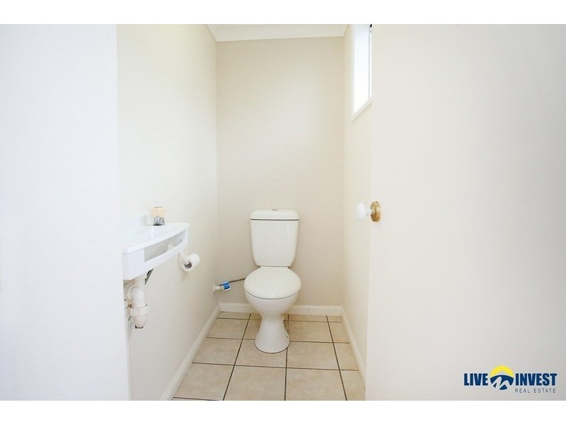 4/15 Lowth Street, Rosslea QLD 4812