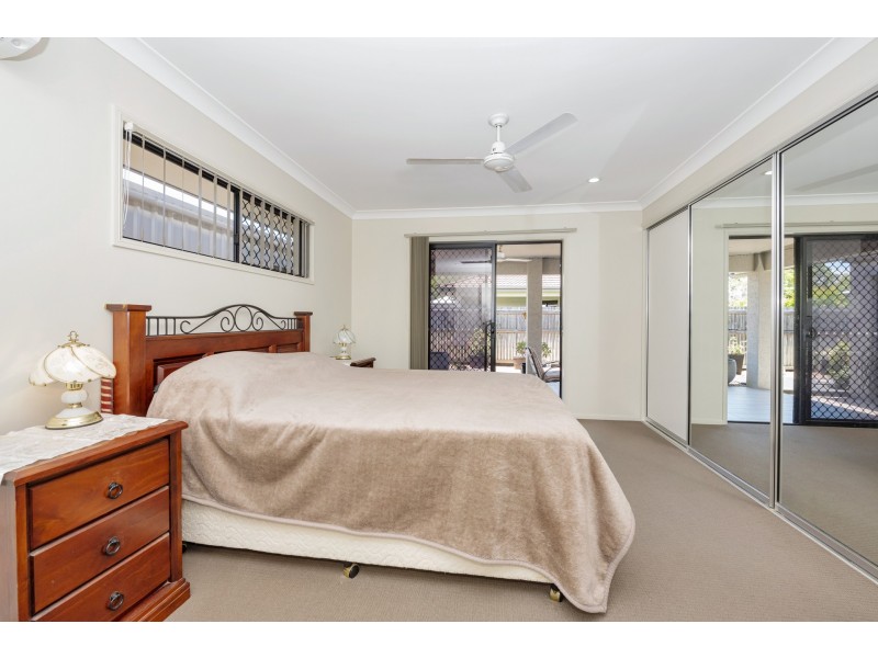 71 Daintree Drive, Bushland Beach QLD 4818