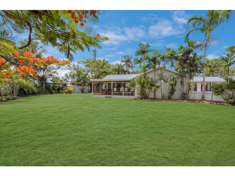 26 Hillview Road, Deeragun QLD 4818
