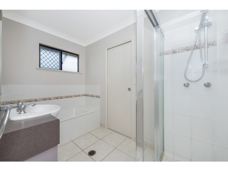 18 Firetail Pocket, Kelso QLD 4815