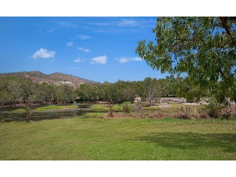 4 Kalinya Court, Cranbrook QLD 4814