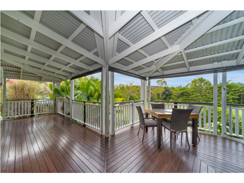 1 Lores Court, Jensen QLD 4818