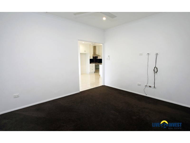 10 Fremont Street, Mount Low QLD 4818