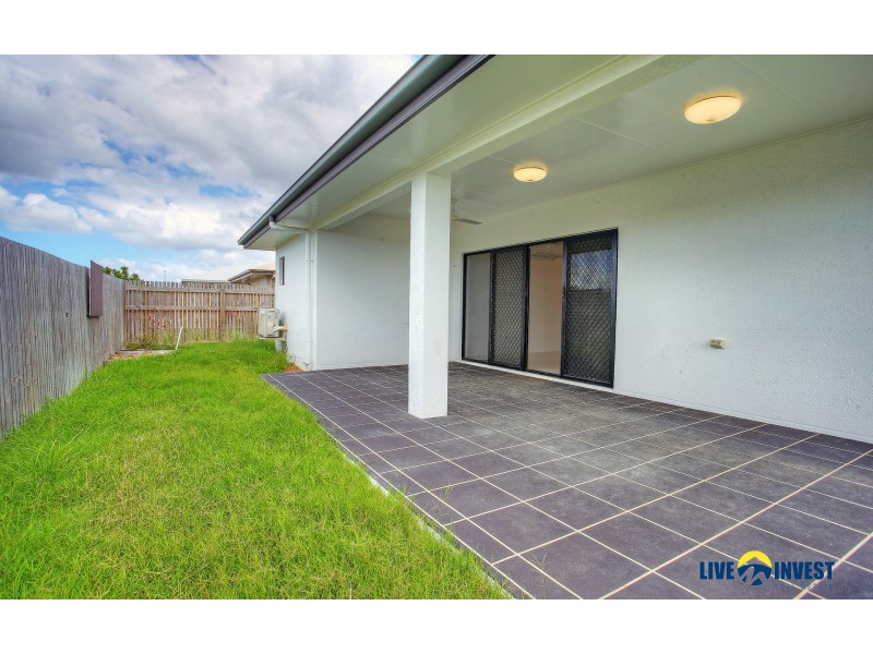 10 Fremont Street, Mount Low QLD 4818