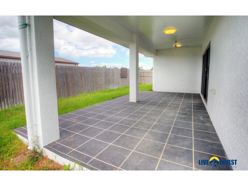 10 Fremont Street, Mount Low QLD 4818