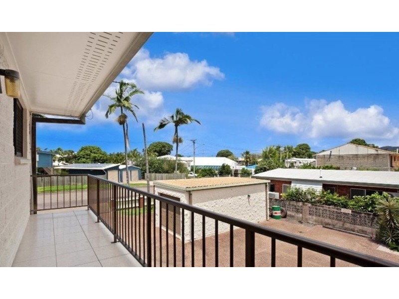 2/6 Watson Street, Rosslea QLD 4812