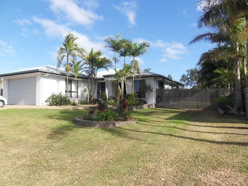 8 Goicoechea Drive, Bushland Beach QLD 4818