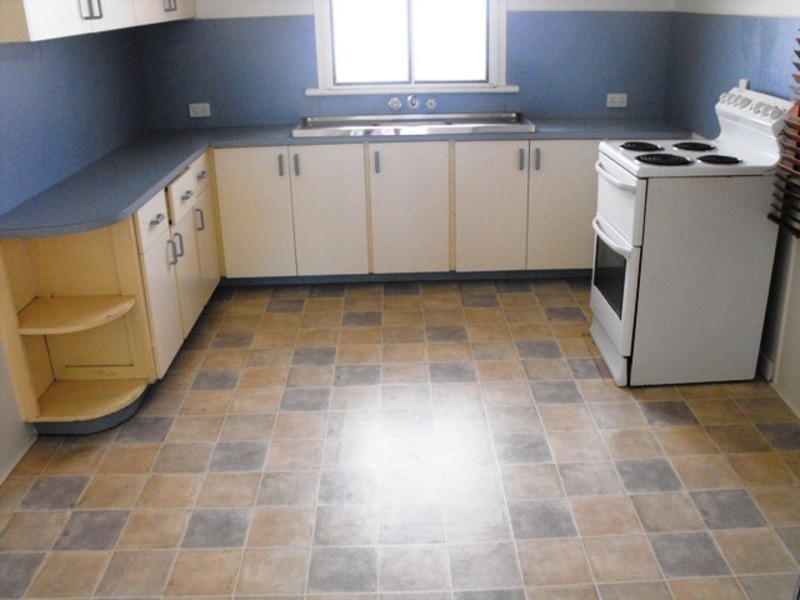 22 Haig Street, Pimlico QLD 4812