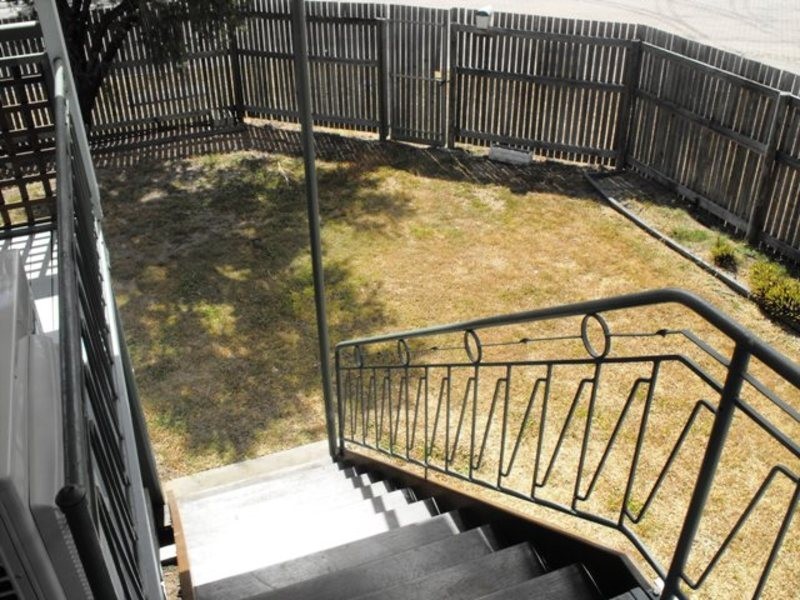 22 Haig Street, Pimlico QLD 4812