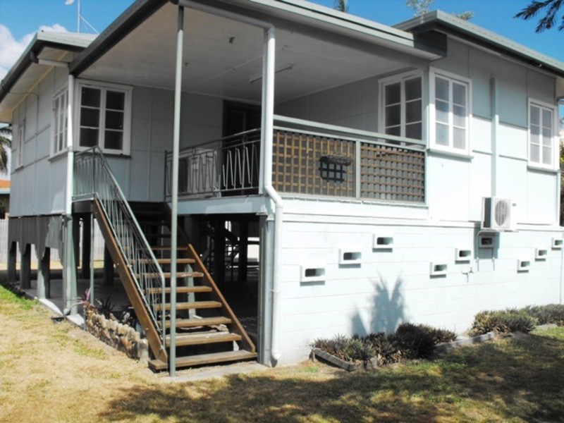 22 Haig Street, Pimlico QLD 4812