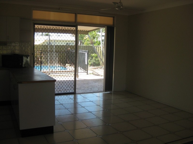 16 Cordelia Avenue, Cranbrook QLD 4814