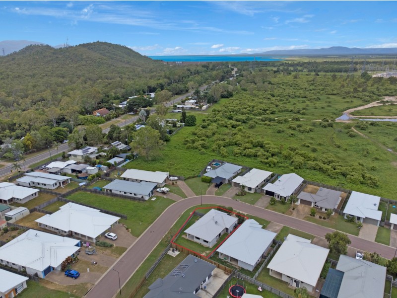 21 Hollanders Crescent, Kelso QLD 4815