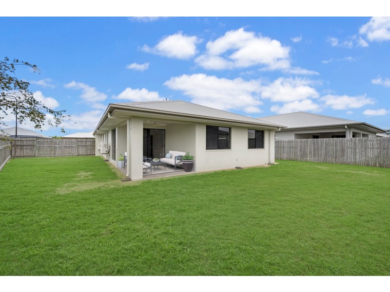 21 Hollanders Crescent, Kelso QLD 4815