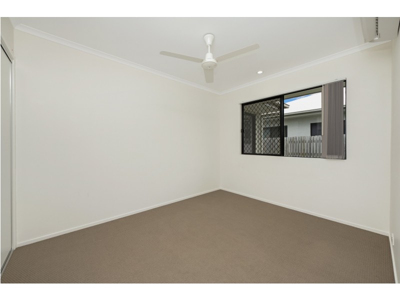 21 Hollanders Crescent, Kelso QLD 4815