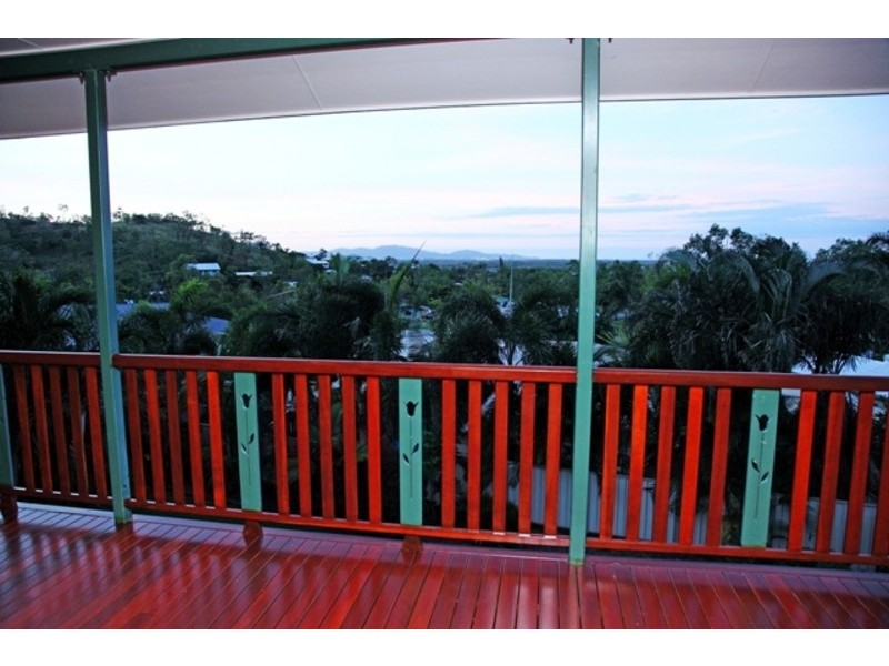 19 Dahl Crescent, Wulguru QLD 4811