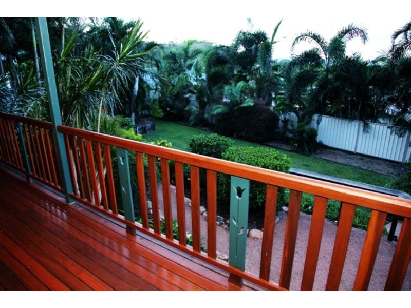 19 Dahl Crescent, Wulguru QLD 4811