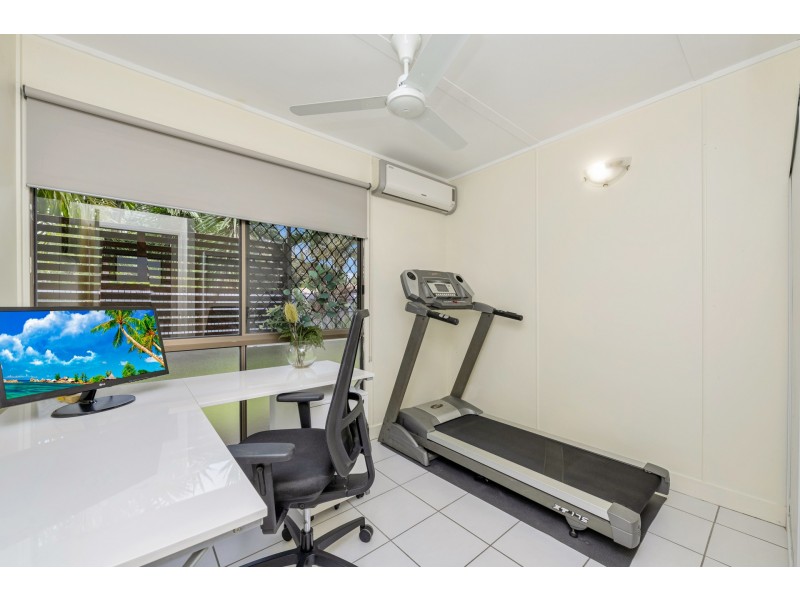 10 Ward Road, Kelso QLD 4815