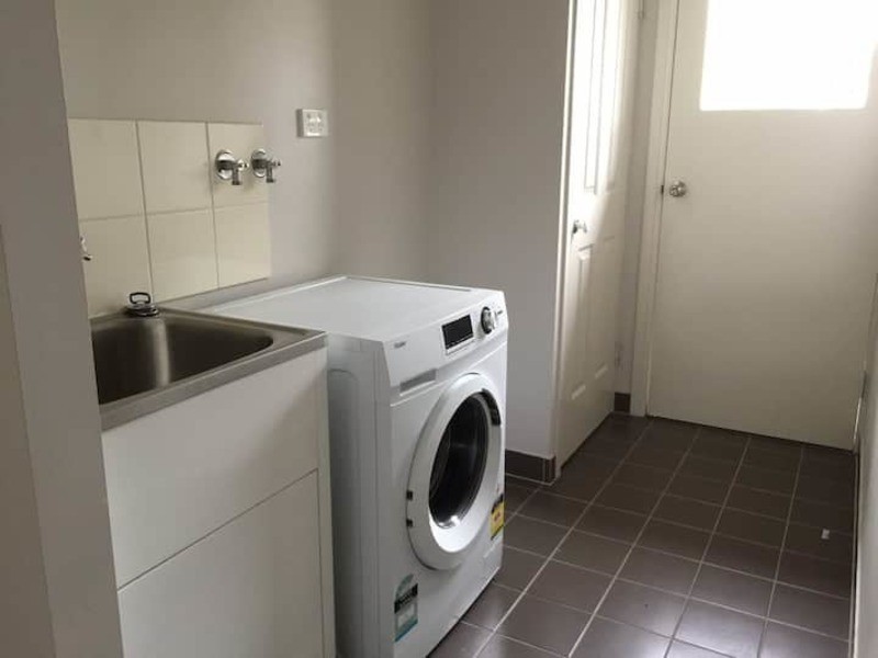 2/47 Diprose Street, Pimlico QLD 4812