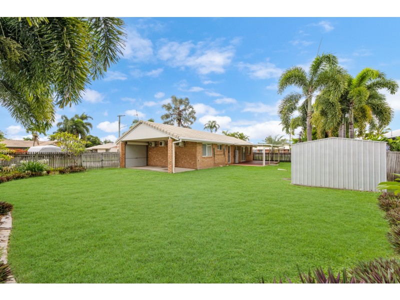4 Hawk Street, Condon QLD 4815
