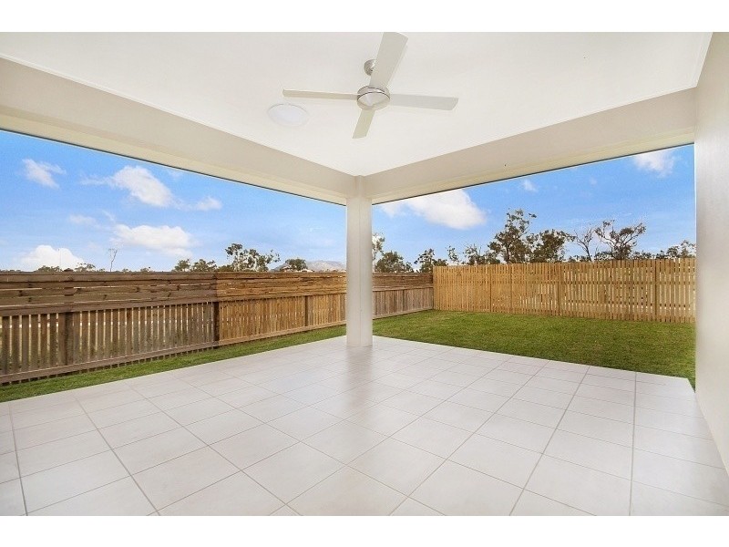 11 Sunning Street, Shaw QLD 4818