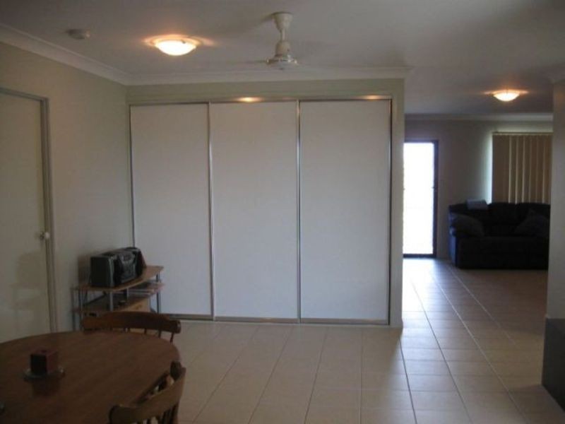 5 Fontwell Crescent, Mount Low QLD 4818