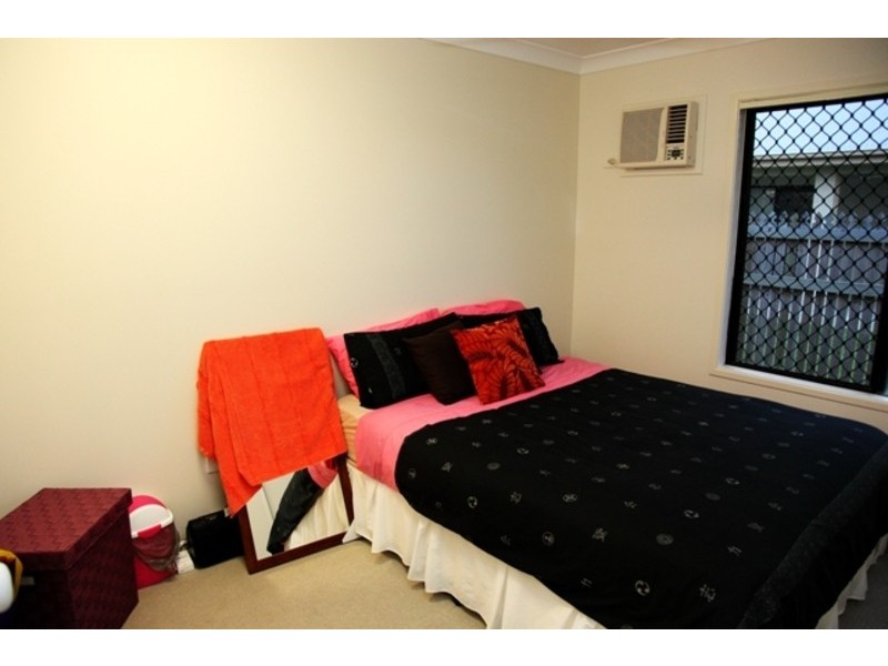 22 Newbury Drive, Mount Low QLD 4818