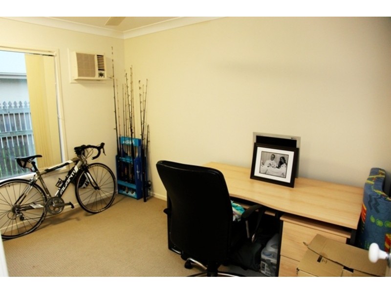 22 Newbury Drive, Mount Low QLD 4818