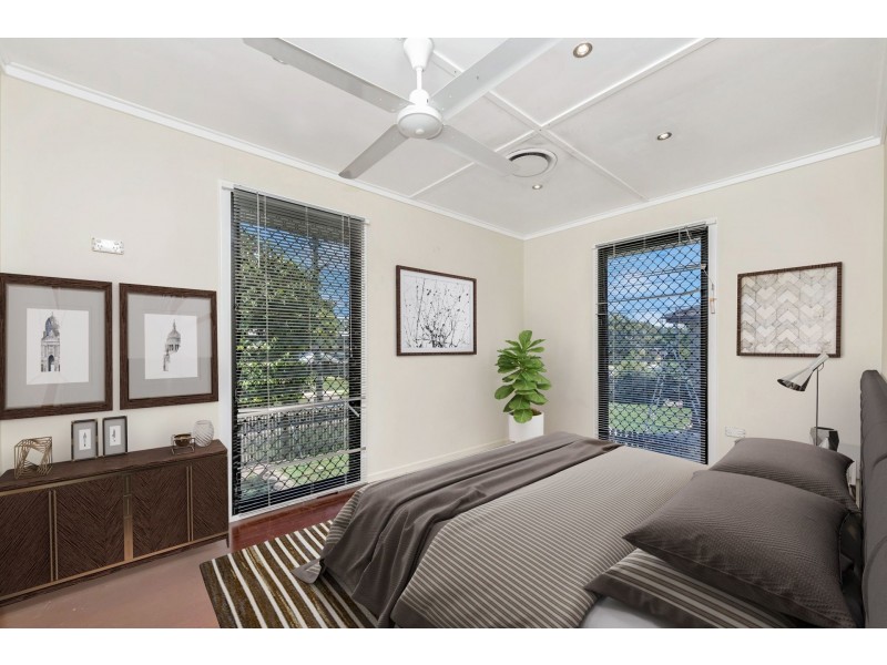 25 Hutchins Street, Heatley QLD 4814