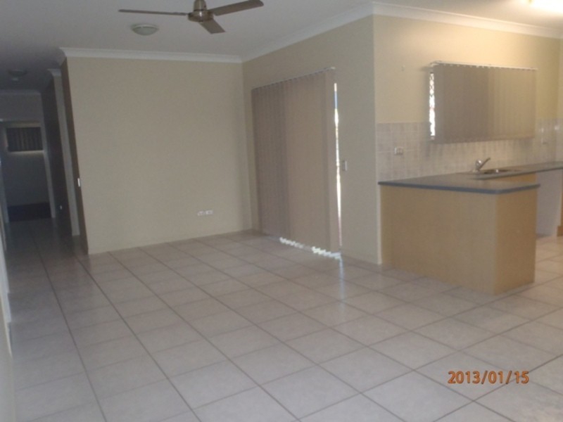 35  Wheeler Circuit, Kirwan QLD 4817
