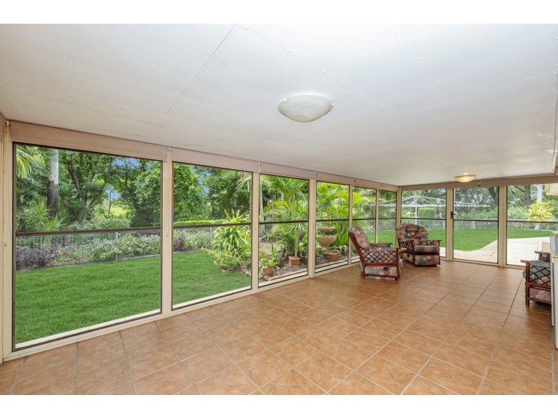 3 Elinga Court, Mount Louisa QLD 4814