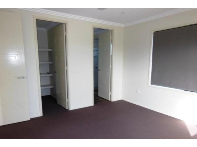 36 Blue Wren Drive, Kelso QLD 4815