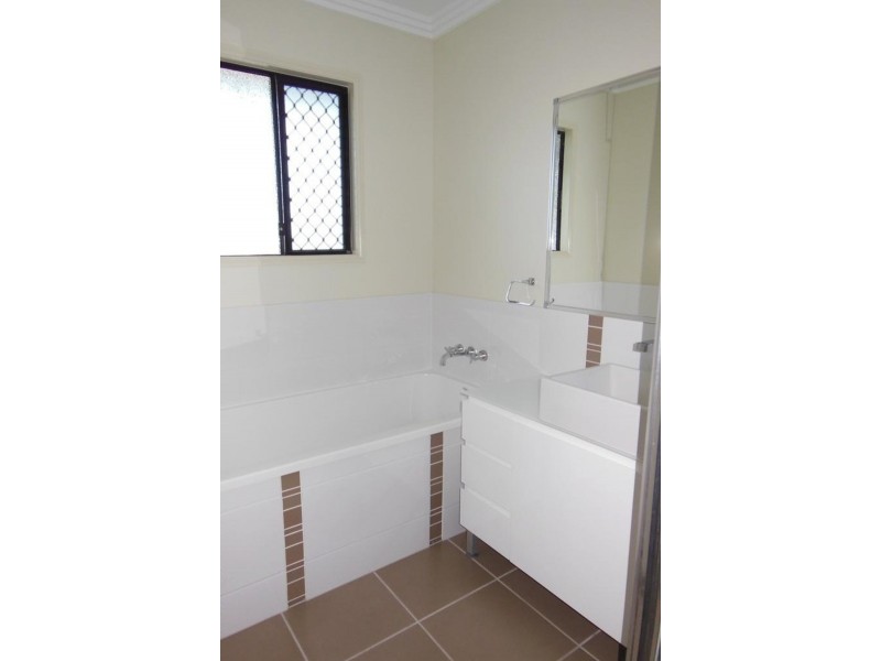 36 Blue Wren Drive, Kelso QLD 4815