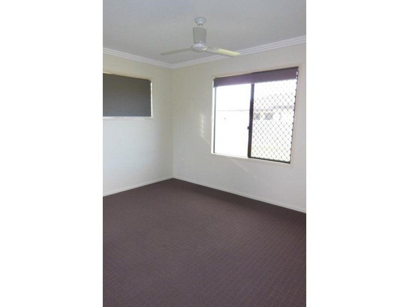 36 Blue Wren Drive, Kelso QLD 4815