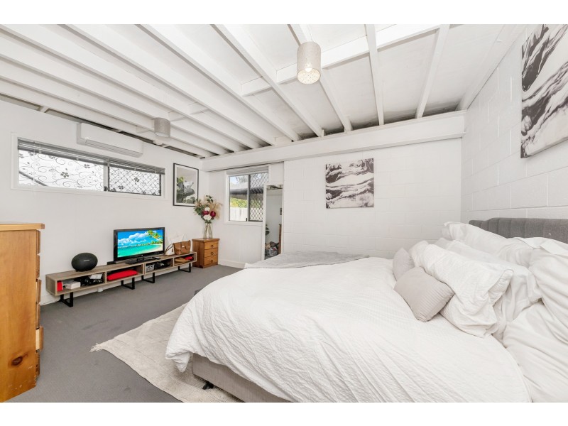 36 Renecol Avenue, Rasmussen QLD 4815