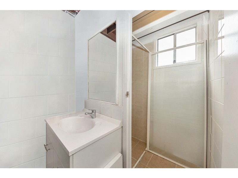 36 Renecol Avenue, Rasmussen QLD 4815