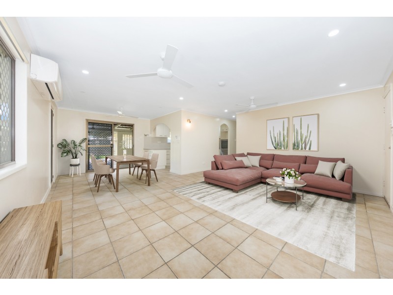 6 Hillview Road, Deeragun QLD 4818