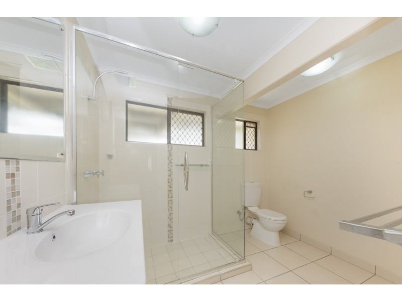 6 Hillview Road, Deeragun QLD 4818