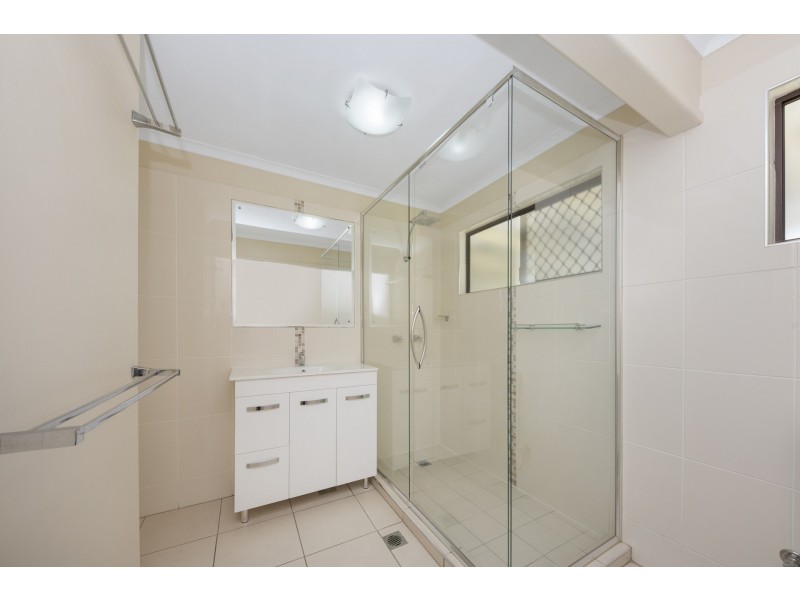 6 Hillview Road, Deeragun QLD 4818