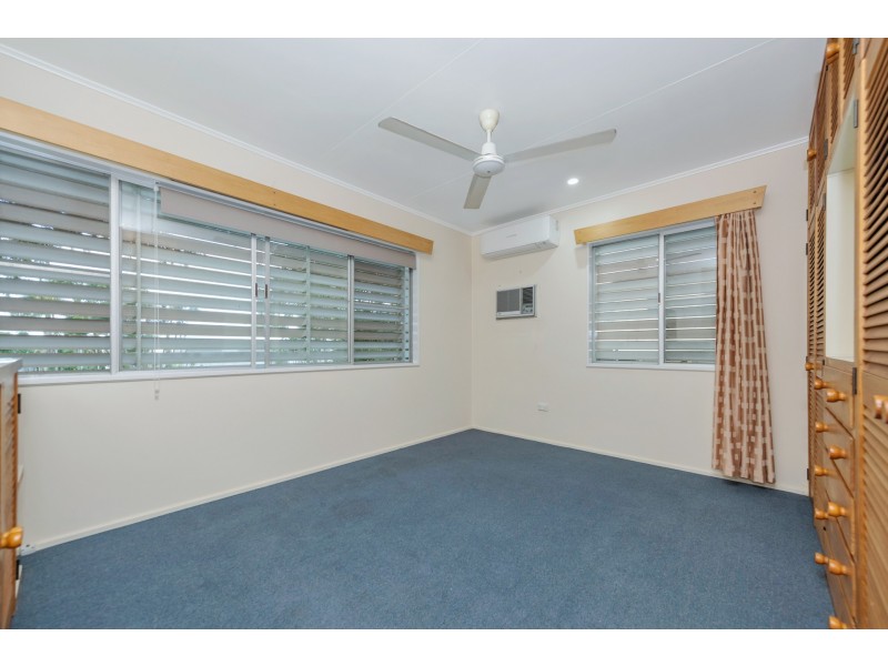 21 Faraday Street, Wulguru QLD 4811