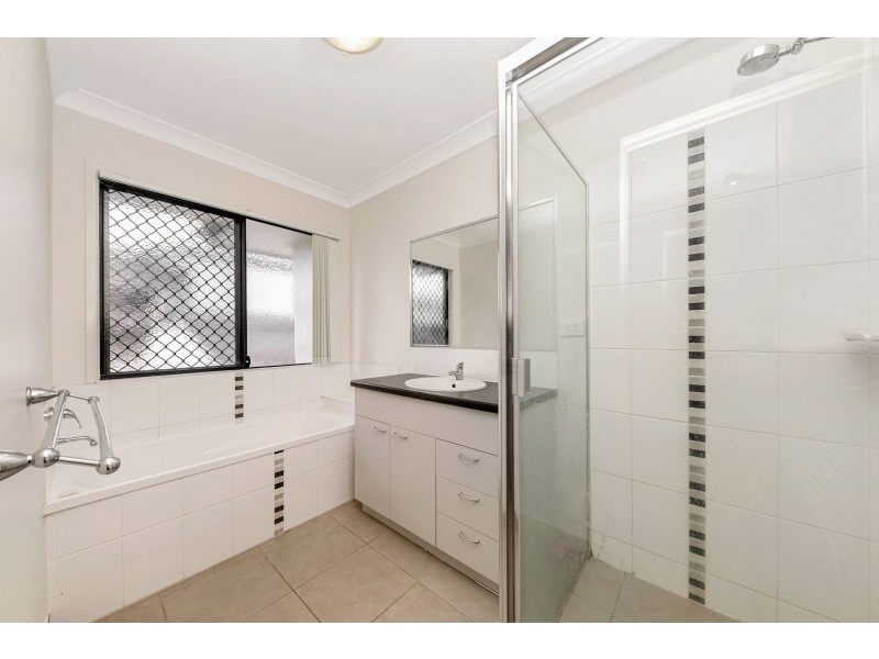 31 Summergold, Mount Low QLD 4818