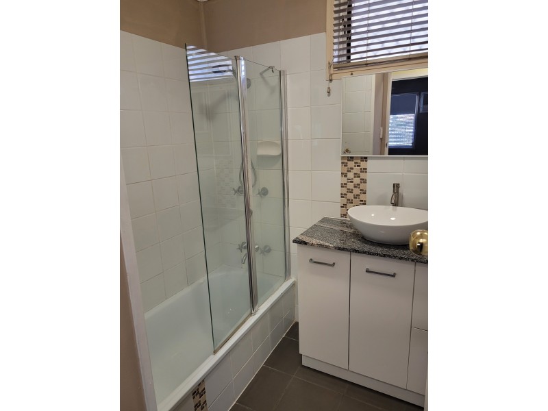 185 Upper Miles Avenue, Kelso QLD 4815