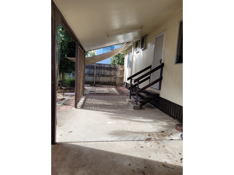 185 Upper Miles Avenue, Kelso QLD 4815