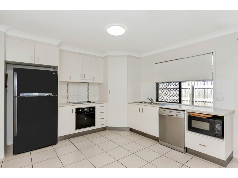 28 Yass Circuit, Kelso QLD 4815