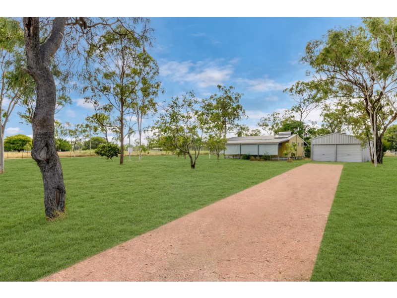 90B Haynes Road, Jensen QLD 4818