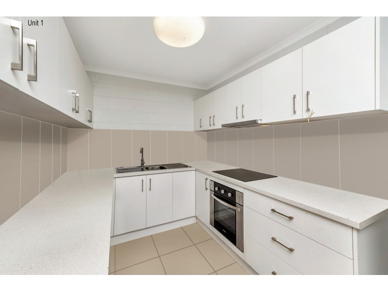 26 Clayton Street, Hermit Park QLD 4812