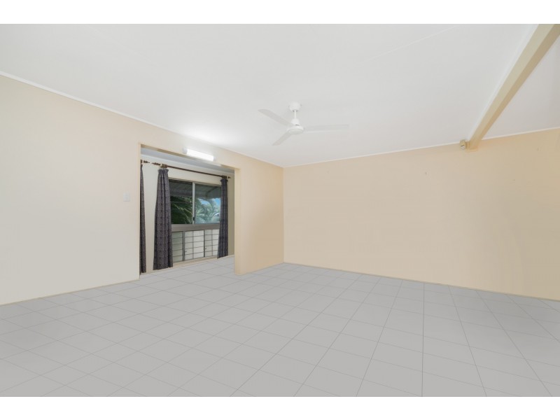 10 Neil Street, Kirwan QLD 4817