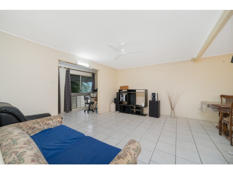 10 Neil Street, Kirwan QLD 4817