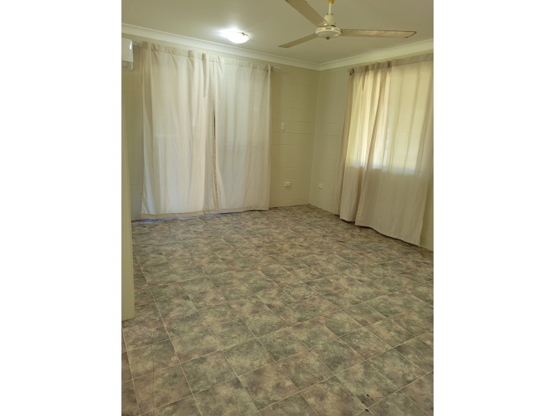 9 Lorne Court, Bluewater QLD 4818